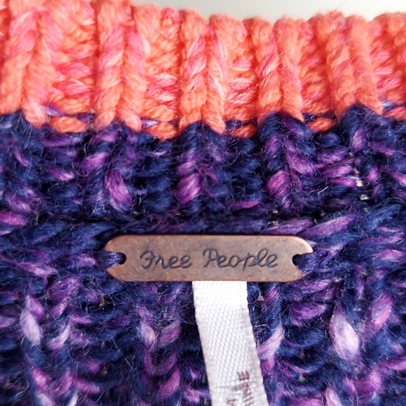 Free People Sweater Walk On Size XS - Picture 7 of 13